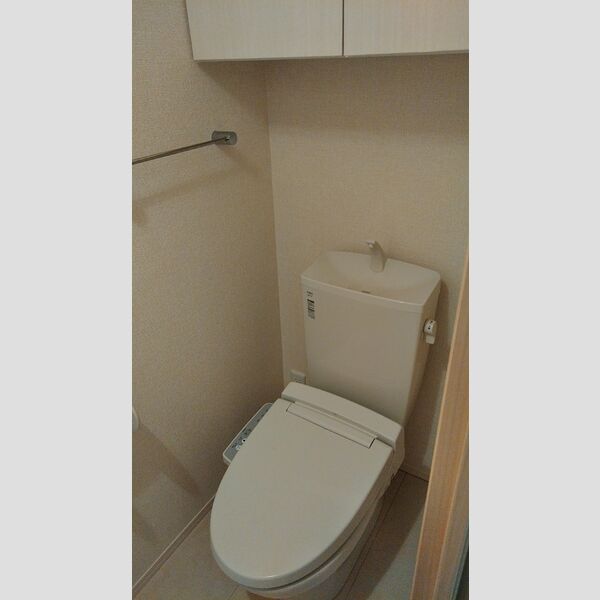 パナックスⅡ101号室 温水洗浄便座