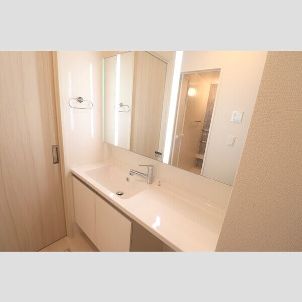 ソレイユガーデン103号室 洗髪洗面化粧台