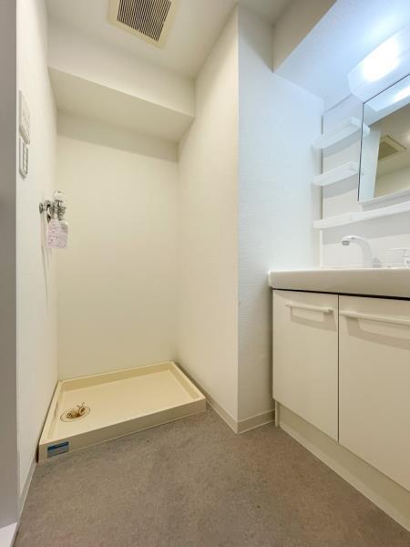 ＩＳＭ中野坂上2階 洗面