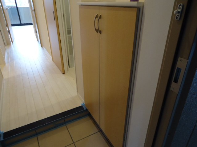 エレガンスエイト 下駄箱