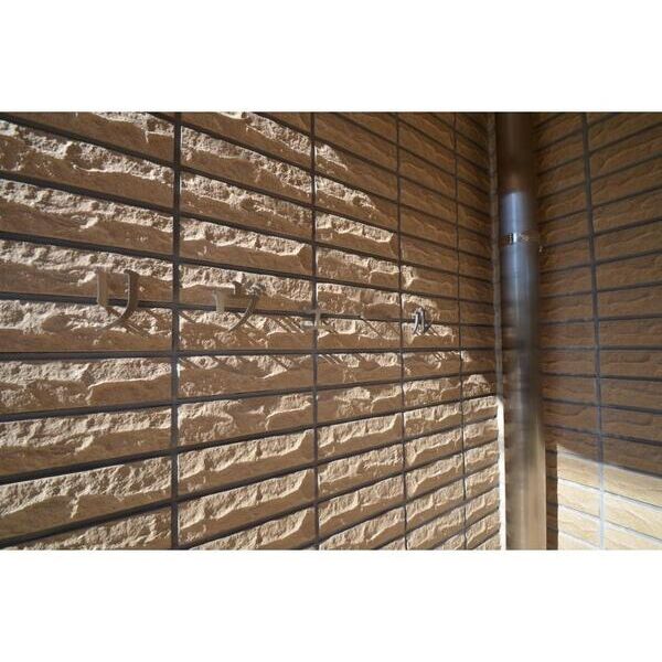 リヴェール204号室 エントランス