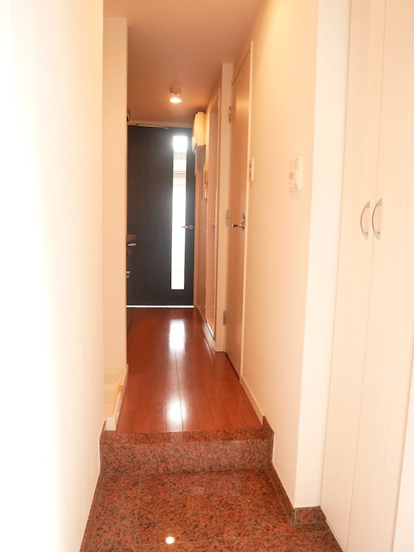 ステージファースト恵比寿3階 玄関