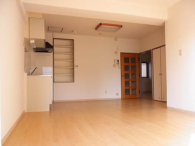 エクセル秋山 リビング