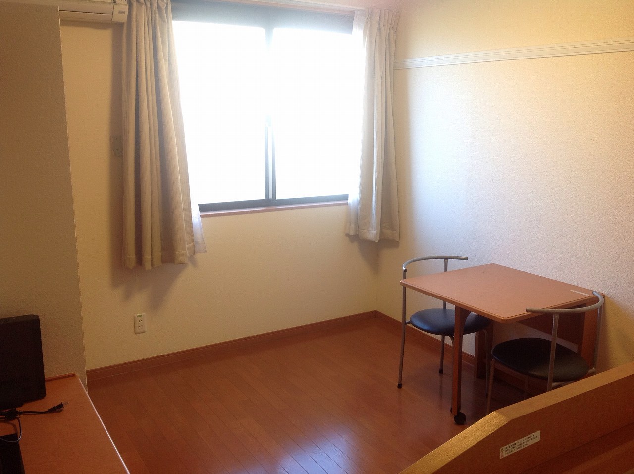 レオパレスプロシード リビング