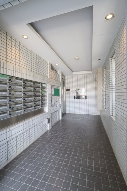 グランデール池尻 エントランス