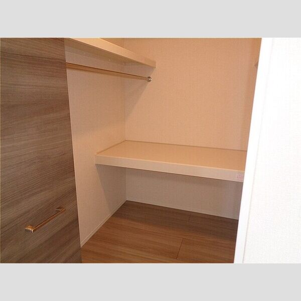 パークサイド ウォークインクローゼット