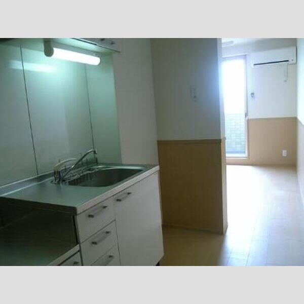 セゾントレビナ キッチン