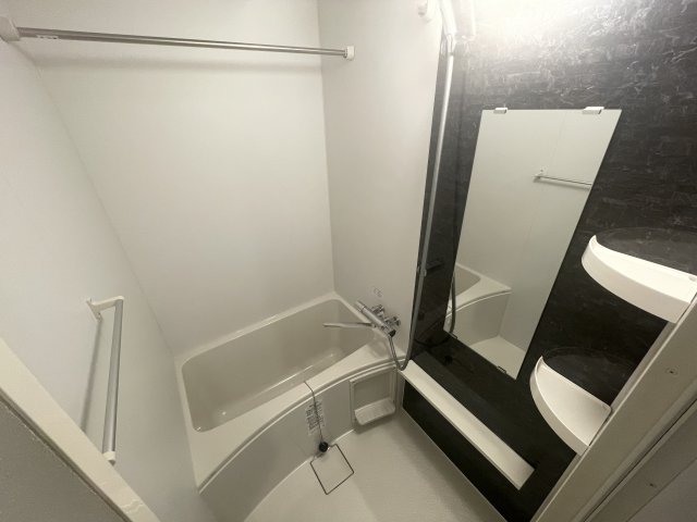 エヌステージ秦野駅前1001号室 お風呂