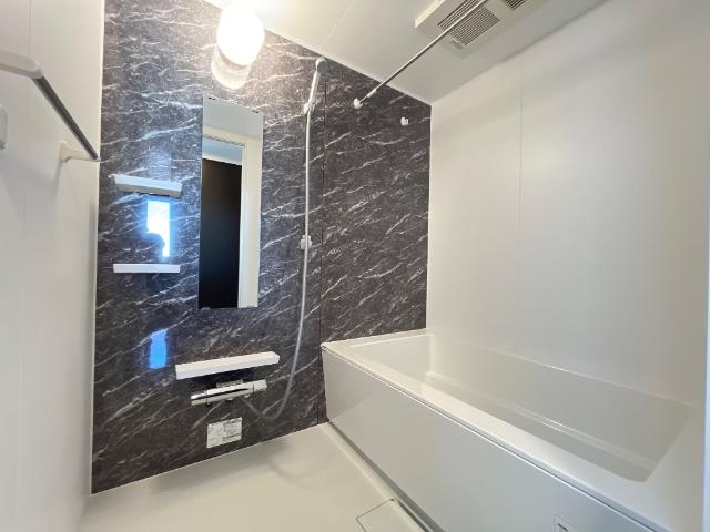 蔵の杜(くらのもり)101号室 バス