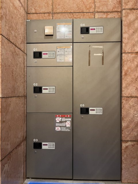 プレール目黒リバーサイド702号室 エントランス