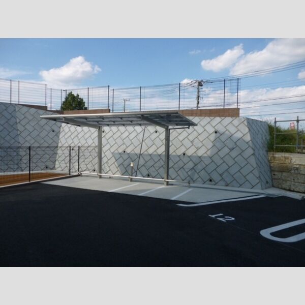 レグルス 駐輪場