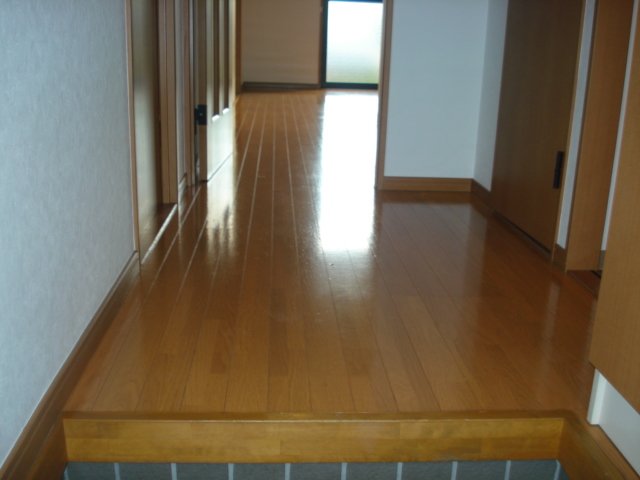 シャイニングｉｎ青葉Ⅱ 玄関・廊下