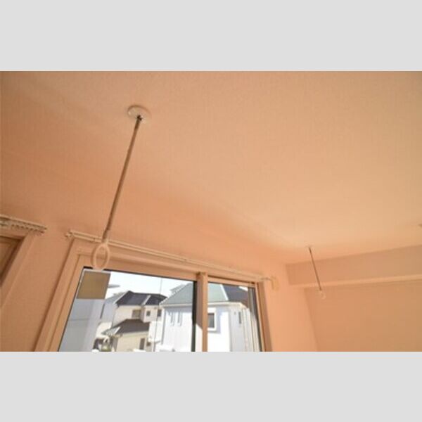 マジェスティックアン　Ⅱ202号室 室内物干し