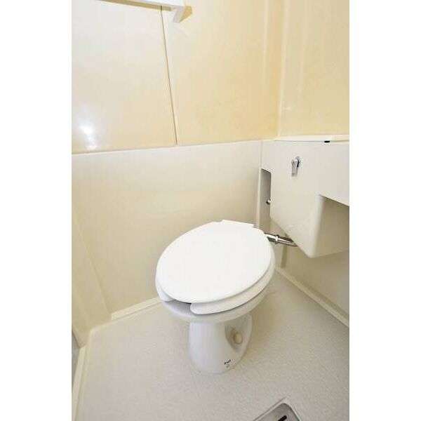 メゾン・ド・新中野0211号室 トイレ