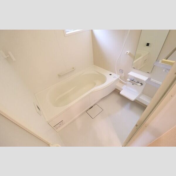 ウィステリア 浴室