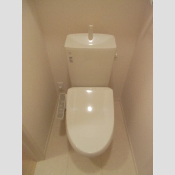 WEST COURT 楓 温水洗浄暖房便座