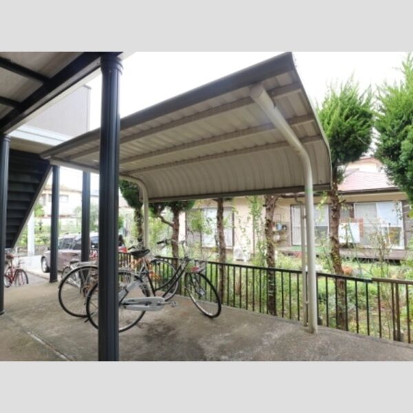 クレストA 駐輪場