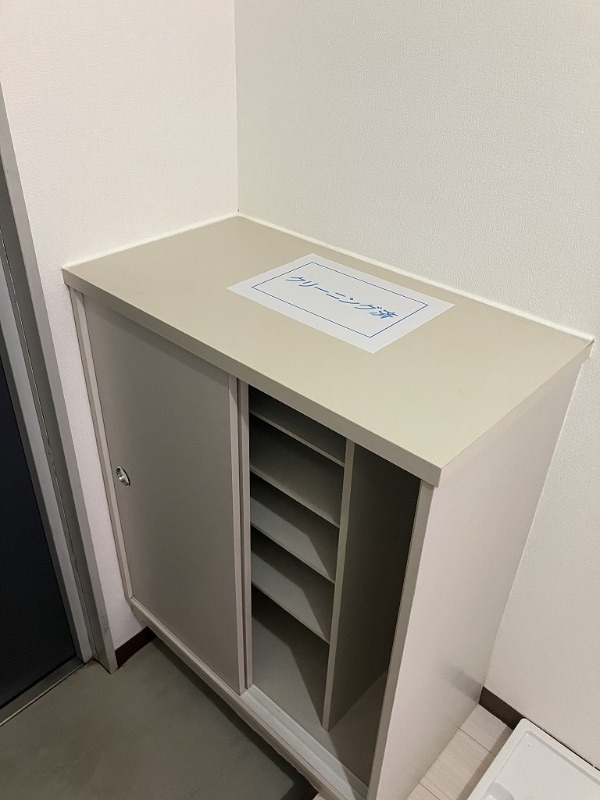 アミューズＦハウス4階 玄関