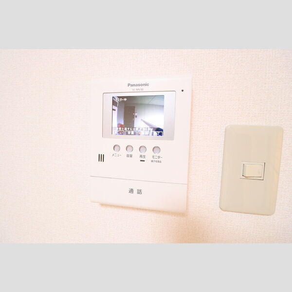 グリーンフラワー大成 来客時に便利、録画機能付TVモニターホン