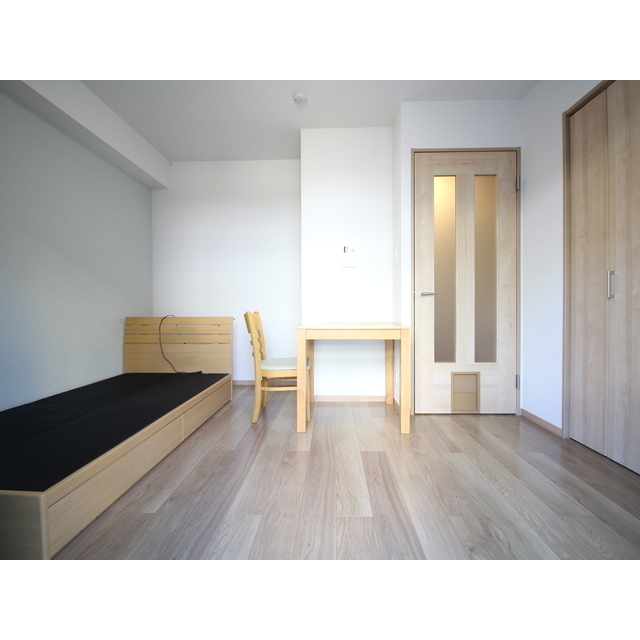 プレール・ドゥーク板橋本町Ⅲ 洋室約6.6帖