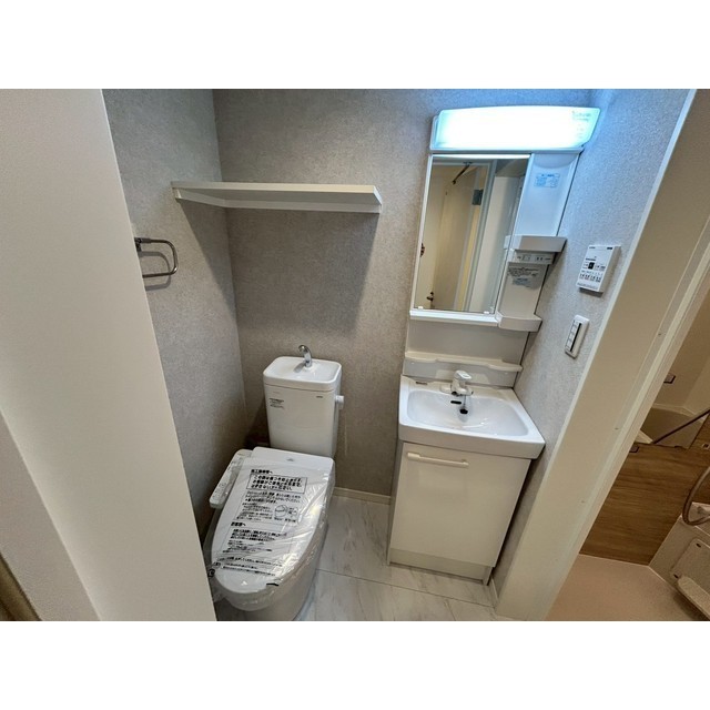 エクセラン竹ノ塚304号室 内観