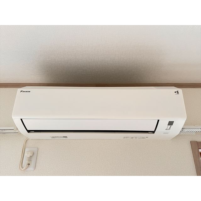 テラスハウス スリーエス201号室 全室エアコン設備