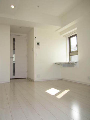 ガーラ・グランディ横濱桜木町6階 居室にはダウンライトが付いてます！