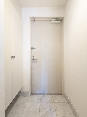 エムジー目黒駅前0704号室 玄関