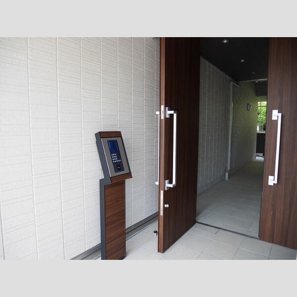 テロワール上石神井 エントランス　オートロック