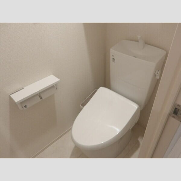 D-Zephyr(ディーゼファー) 温水洗浄暖房便座