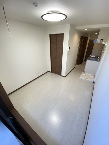 プレミアムベイルーム井土ヶ谷中町305号室 寝室