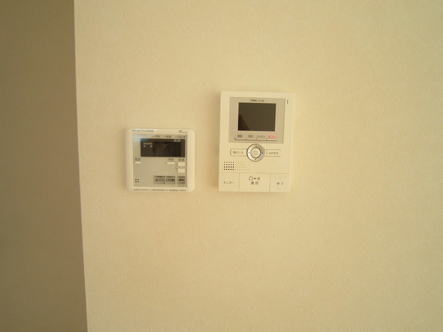 カームプレイＢ棟0101号室 モニター付インターフォン