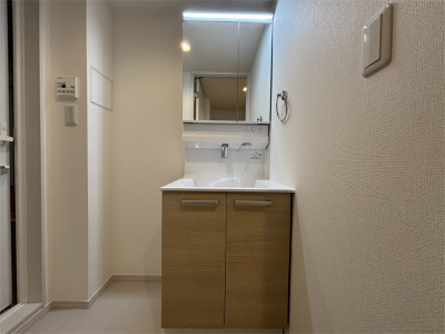 リブリ・ゆうやⅥ3階 洗面