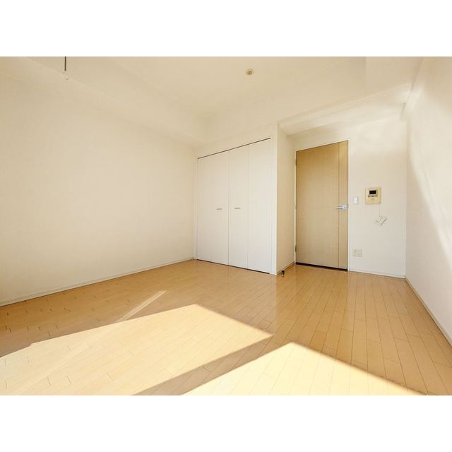 アーデン町田1002号室 リビング