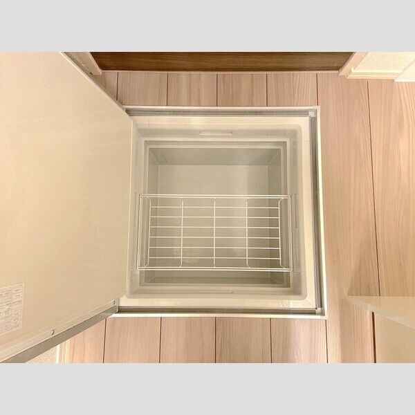 クレール藤沢Ⅱ101号室 床下収納