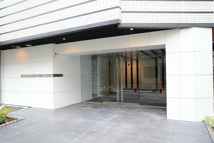 グランドコンシェルジュ新御徒町アジールコート エントランス
