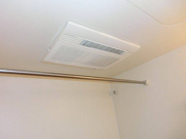 プランドールＹ’ｓ　Ⅱ00101号室 浴室乾燥機