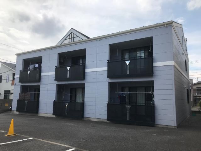 ピースフルネモト 外観写真（昼）