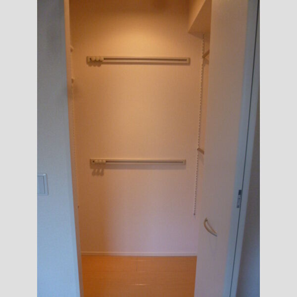 グリーンパーク102号室 収納