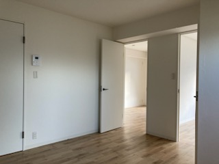 稲山壱番館2階 同建物別部屋の参考画像