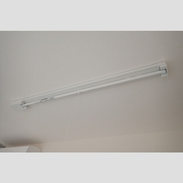 ソフィアⅢ読売ランド105号室 室内物干し