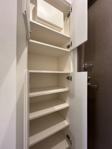 ステラ平塚401号室 収納