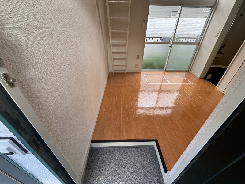 ライフピア香1階 玄関