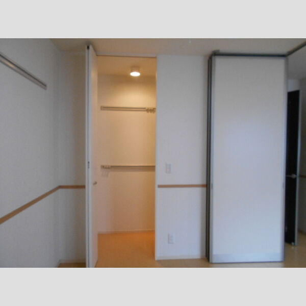 グリーンフォレスト　Ⅱ クローゼット