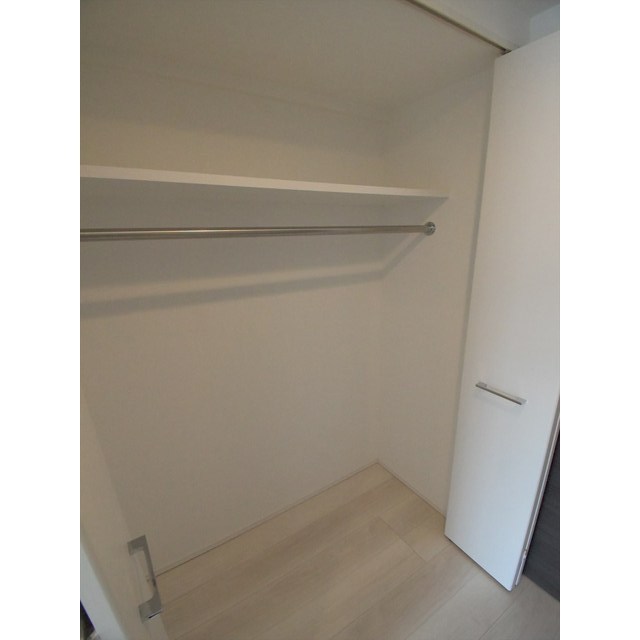 ルネサンスコート新宿余丁町 内観