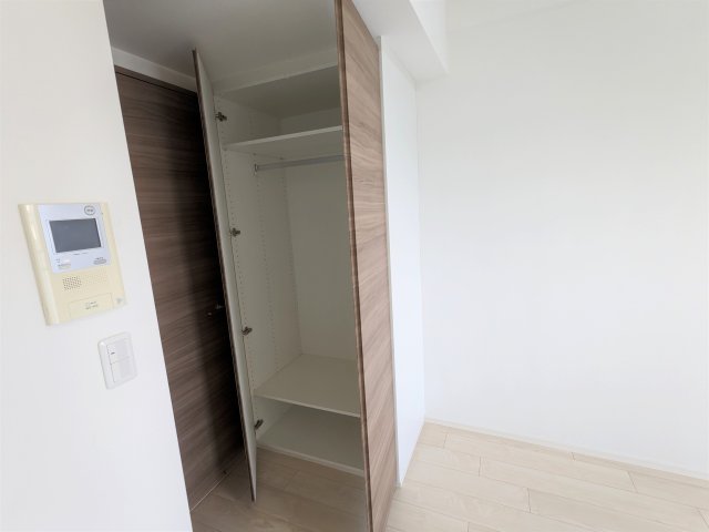 ルポール北加瀬315号室 収納