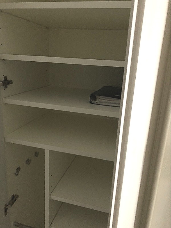 ドムス・スタイル神楽坂5階 下足入れ