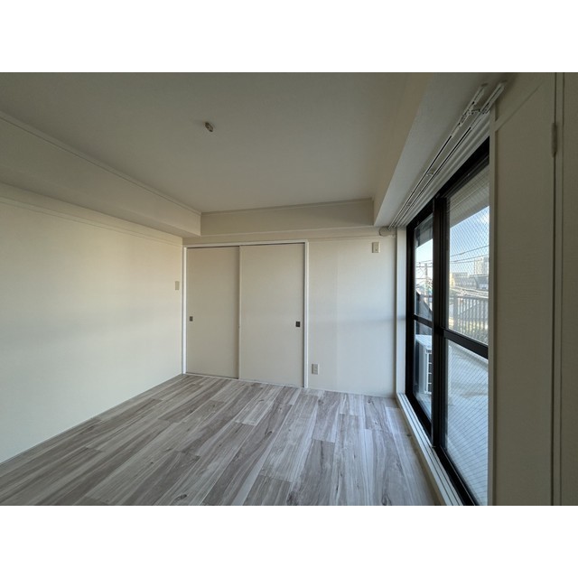 テラスガイア401号室 内観