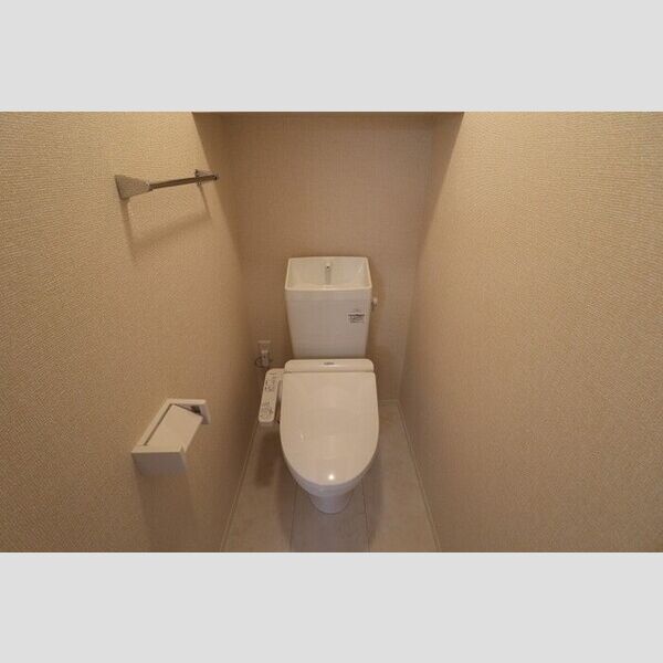 アバンス大宮 温水洗浄暖房便座