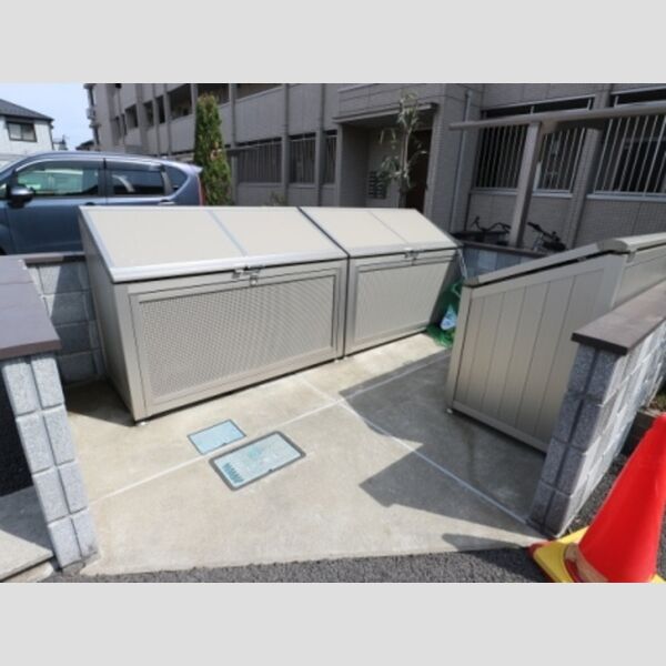 ハピネス　ストーム 敷地内ゴミ置場